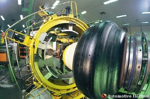 Kumho получила награду за качество работы от Renault